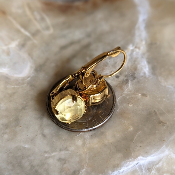 6.4 Carats Natural Brazilian Lemon Quartz In 18K Gold Plated Drop Earrings - Picture 4 of 4